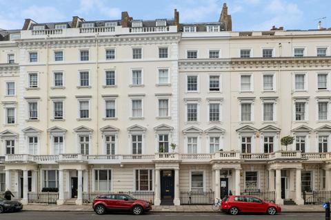 St Georges Drive, London, SW1V