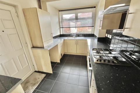 3 bedroom semi-detached house for sale, Warbreck Grove, Sale