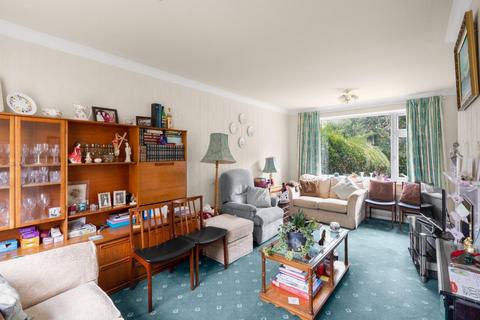 2 bedroom semi-detached house for sale, Larkhill Green, Roundhay