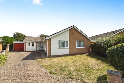 3 bedroom bungalow for sale, Almond Court, Lincoln LN6