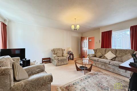 3 bedroom bungalow for sale, Almond Court, Lincoln LN6