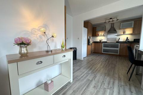 2 bedroom apartment to rent, St Christophers Court, Maritime Quarter, Swansea, SA1