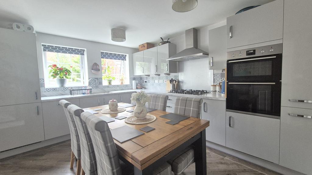Open Plan Living/Kitchen/Diner