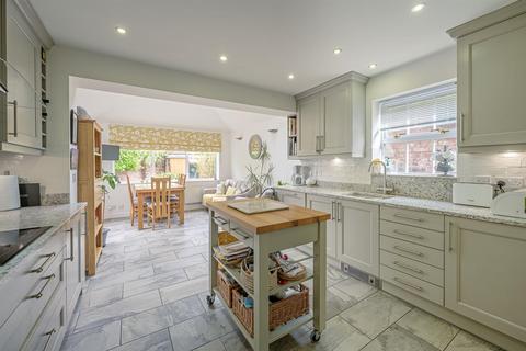 4 bedroom detached house for sale, Rectory Road, Stourbridge, DY8 2HA
