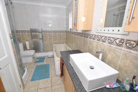 5 bedroom house for sale, Bron Y Glyn Estate, Bronwydd Arms, Carmarthen