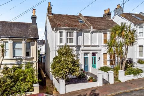 undefined, Waldegrave Road, Brighton, East Sussex, BN1