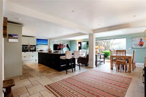 undefined, Lower Fyfield, Marlborough, Wiltshire, SN8