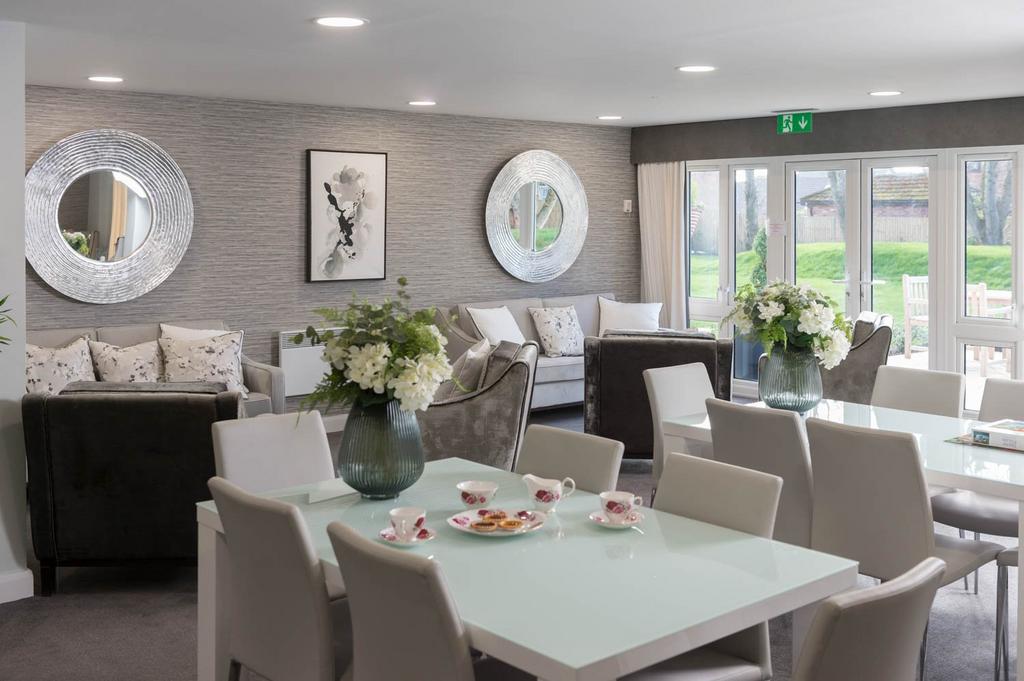 Homeowners&#39; Lounge
