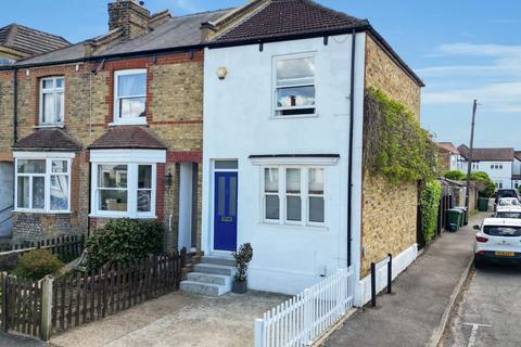 2 Summer Road, East Molesey, KT8 9LS