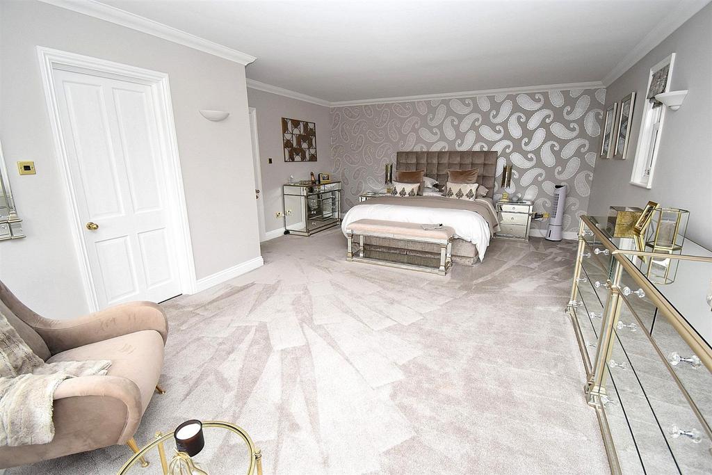 Master bedroom reverse open plan.jpg