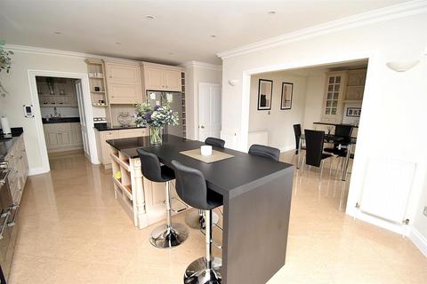 6 bedroom detached house for sale, Cherry Garden Lane, Danbury