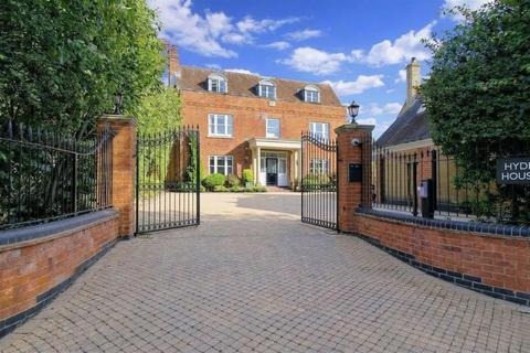 Cherry Garden Lane, Danbury