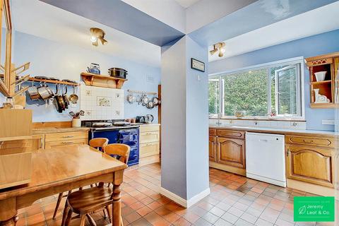 undefined, Abbots Gardens, London
