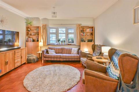 undefined, St. James Road, Brentwood