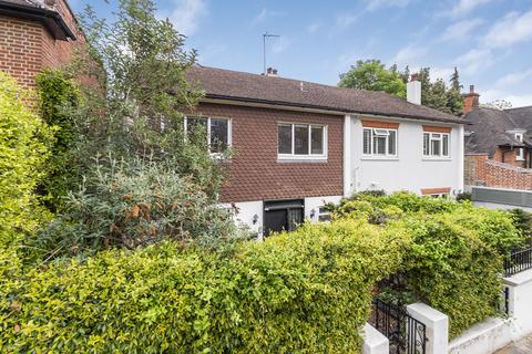 48 Townshend Road, London, NW8 6LE