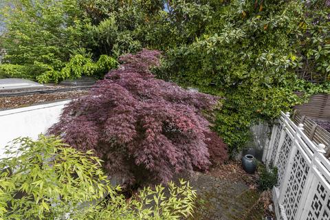 48 Townshend Road, London, NW8 6LE