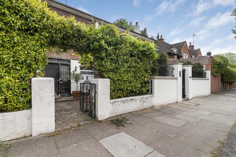 48 Townshend Road, London, NW8 6LE