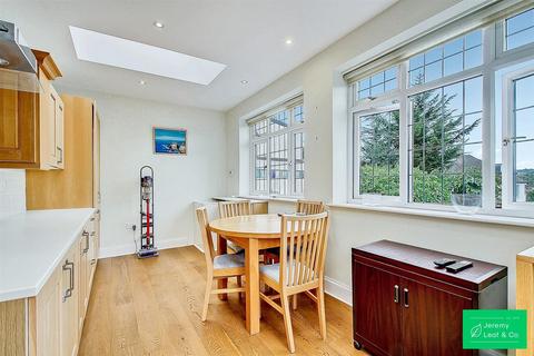 5 bedroom semi-detached house for sale, Abbots Gardens, London