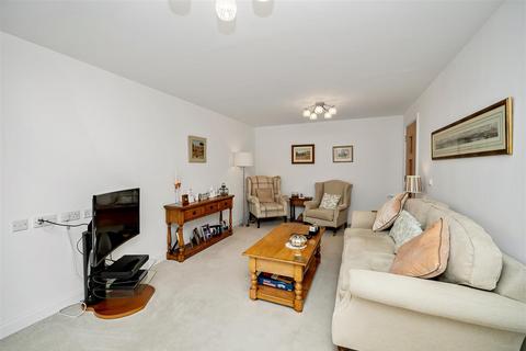 undefined, 345 Reading Road, Henley-On-Thames