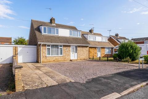 3 bedroom detached bungalow for sale, Pilgrims Way, Spalding