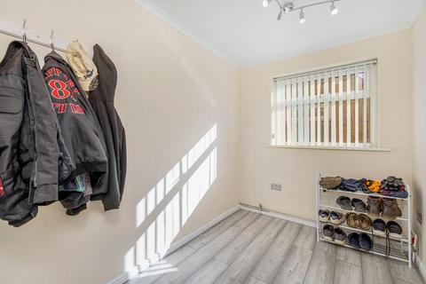 3 bedroom detached bungalow for sale, Pilgrims Way, Spalding
