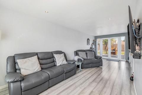 3 bedroom detached bungalow for sale, Pilgrims Way, Spalding