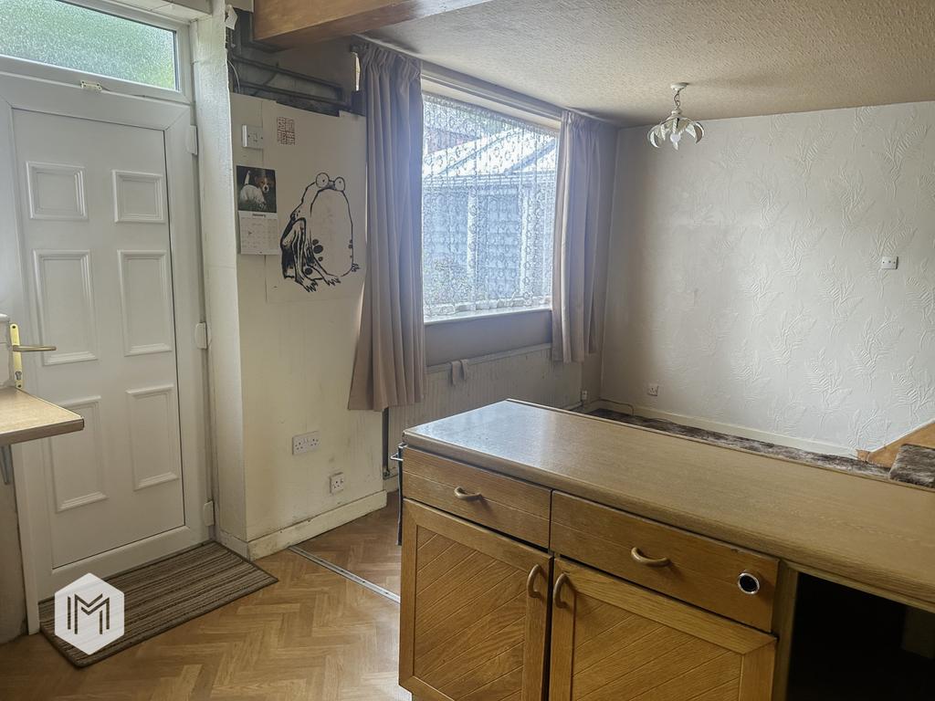 Picture No. 03