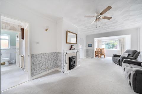 undefined, Pinewood Grove, New Haw, KT15