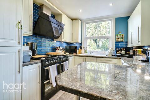 undefined, Barton Road, Maidstone