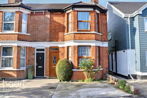 Barton Road, Maidstone