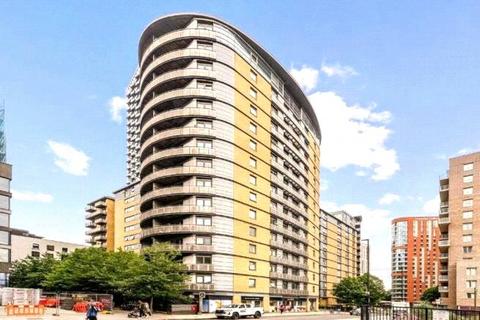 Victoria Road, London, W3