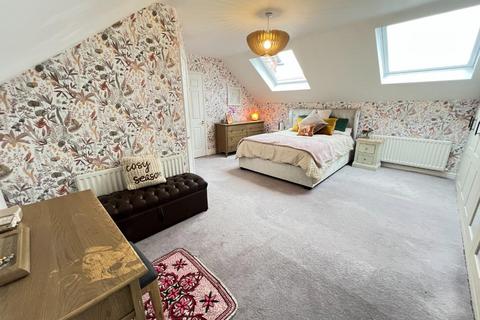 4 bedroom detached house for sale, Manor Court, Heighington Village, Newton Aycliffe