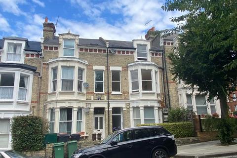 2 bedroom apartment for sale, London NW6