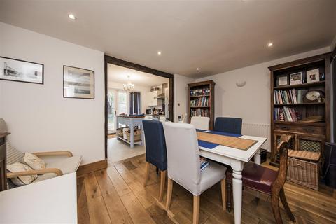 2 bedroom semi-detached house for sale, Mill Street, East Malling ME19
