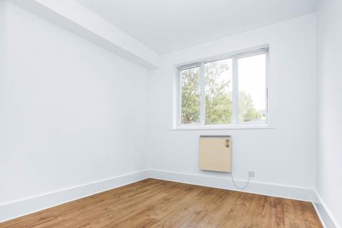 2 bedroom apartment for sale, Celandine Drive, Dalston