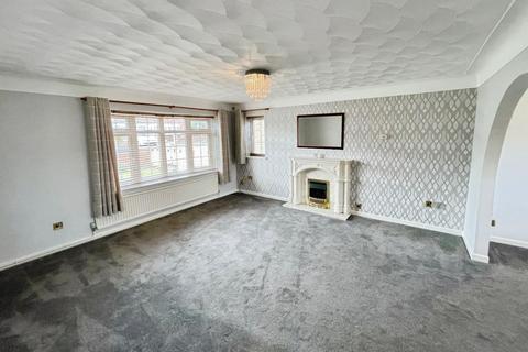 4 bedroom detached house for sale, Walker Close, Wrexham