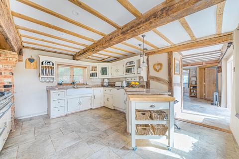 3 bedroom detached house for sale, Stock Lane, Salisbury SP5