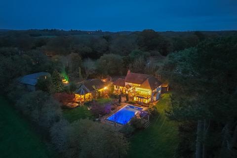 3 bedroom detached house for sale, Stock Lane, Salisbury SP5