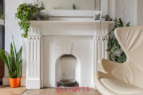 2 bedroom apartment for sale, Florence Road, Brighton.