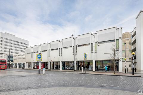 Restaurant to rent, Liberty Shopping Centre Romford RM1 3RL
