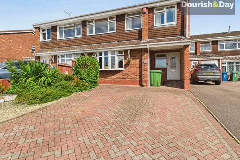Spreadoaks Drive, Stafford ST17