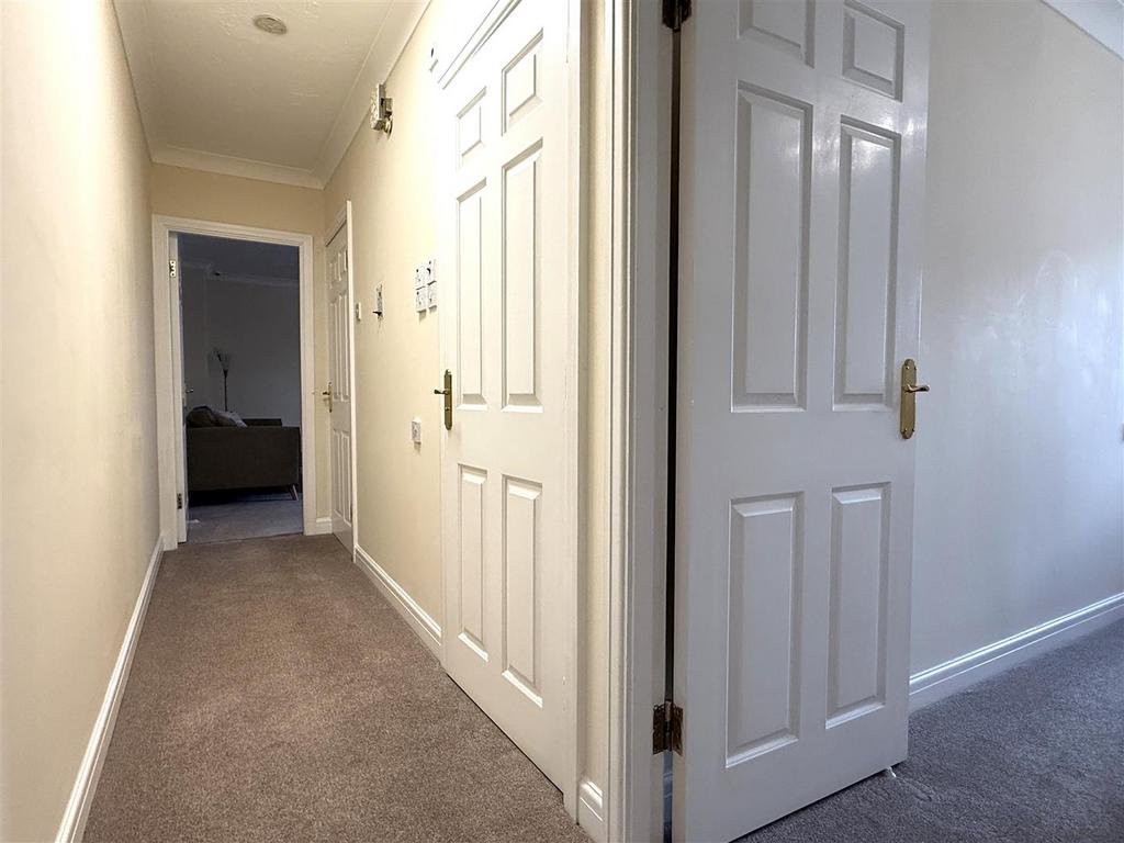 Private entrance hallway