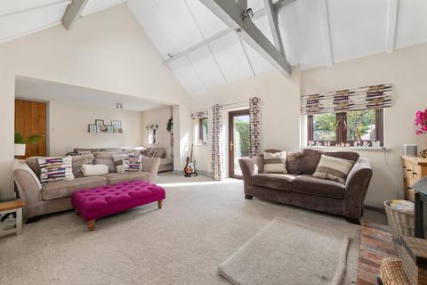4 bedroom semi-detached house for sale, Barratt Close, Cropwell Bishop