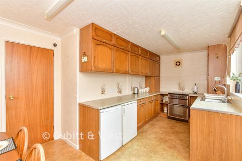 3 bedroom terraced house for sale, Whitsbury Road, Havant, Hampshire