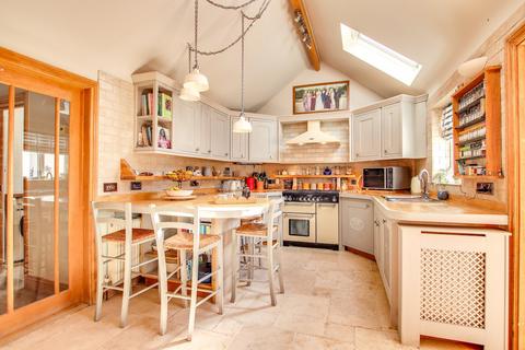 undefined, Wavendon Avenue, Barton on Sea, New Milton, BH25