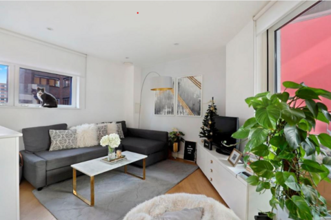 1 bedroom apartment to rent, Saffron Central Square, Croydon, CR0