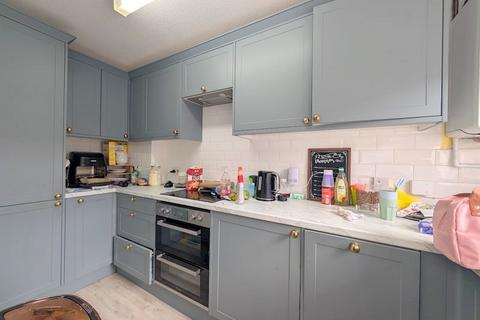 2 bedroom terraced house for sale, Elsworth Close, Feltham, TW14
