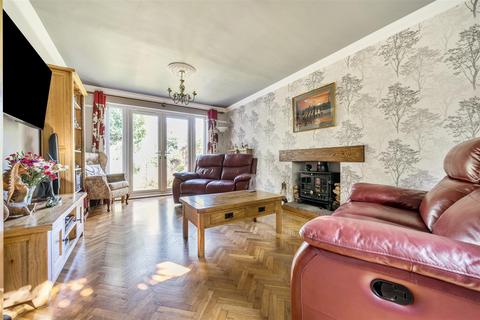 4 bedroom detached house for sale, Dean Street, East Farleigh