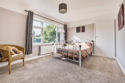 4 bedroom detached house for sale, Dean Street, East Farleigh