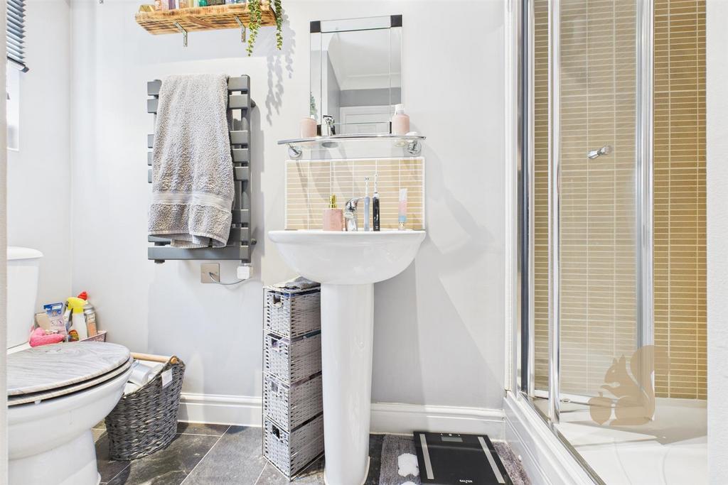 Ensuite